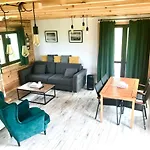 Zakatek Na Mazurach I Kalinowo, Romoty 度假居