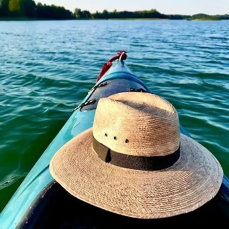 Zakatek Na Mazurach I Kalinowo, Romoty 度假居