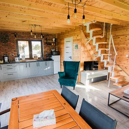 Zakatek Na Mazurach I Kalinowo, Romoty